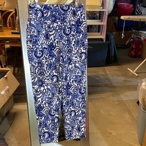 Isaac Mizrahi blue and White Paisley Print Pants